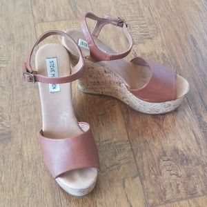 Steve Madden platform wedges
